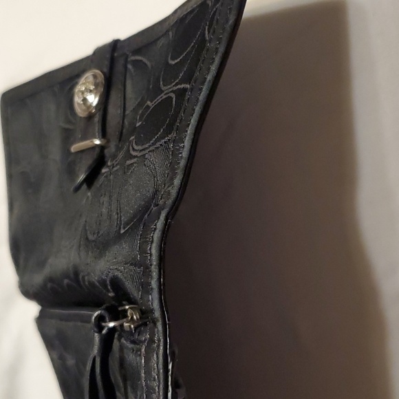 Authentic Coach Wallet* - Picture 14 of 16